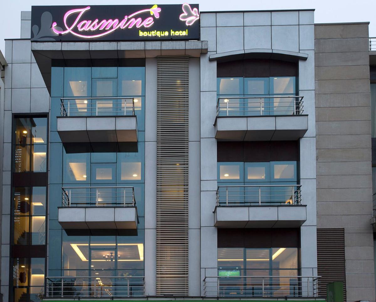 Jasmine Boutique Hotel Jasola New Delhi Extérieur photo