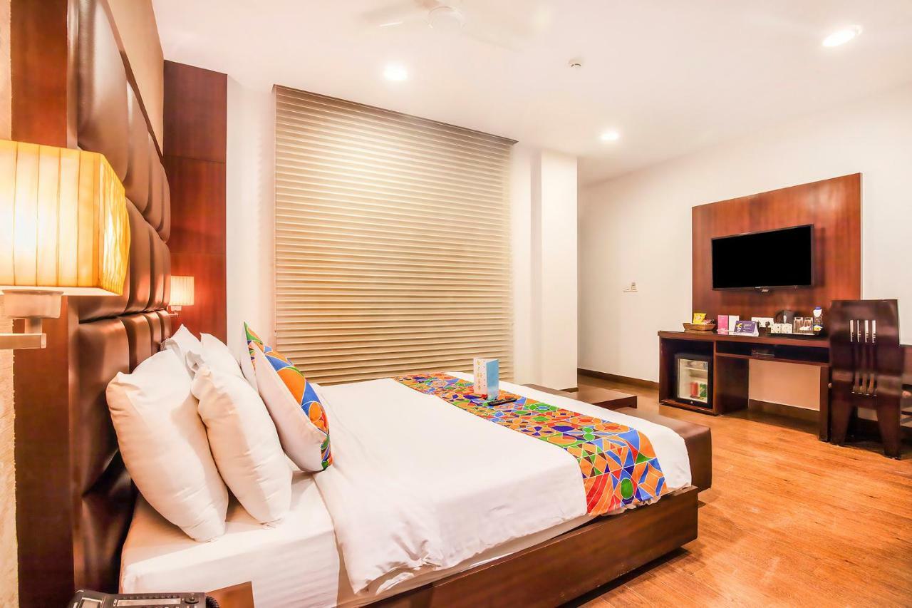 Jasmine Boutique Hotel Jasola New Delhi Extérieur photo