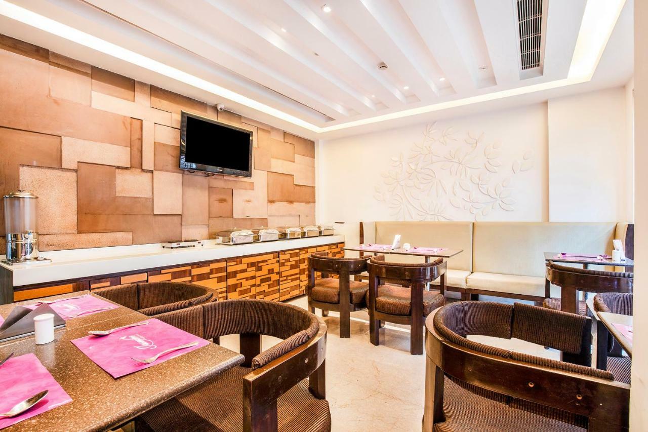 Jasmine Boutique Hotel Jasola New Delhi Extérieur photo